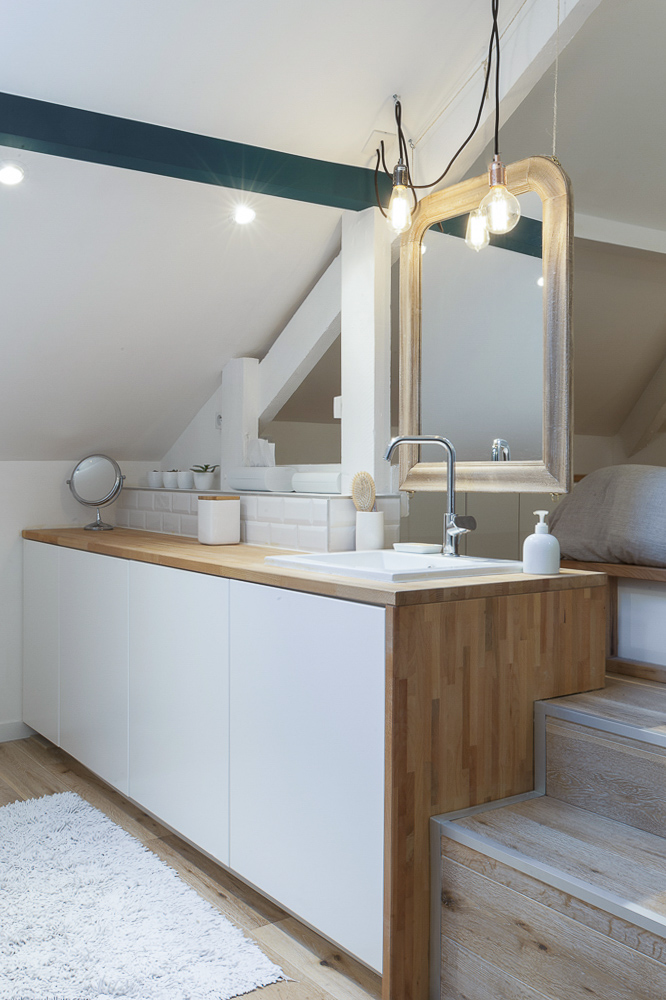 comble-salle de bain-bois-miroir-hilaire