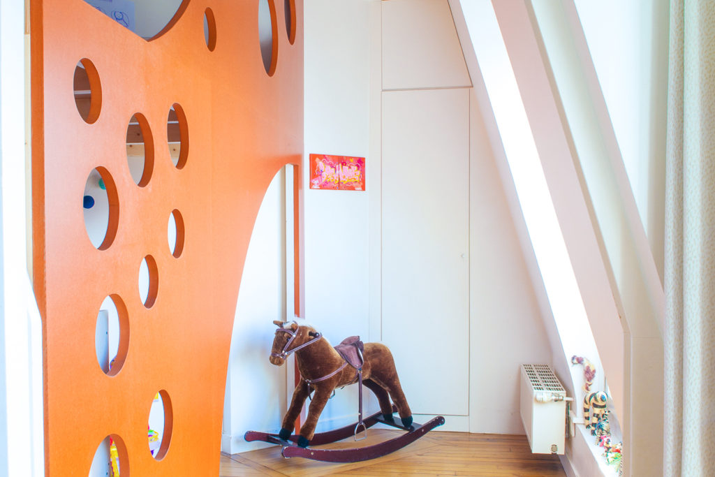 cabane-chambre-orange-design