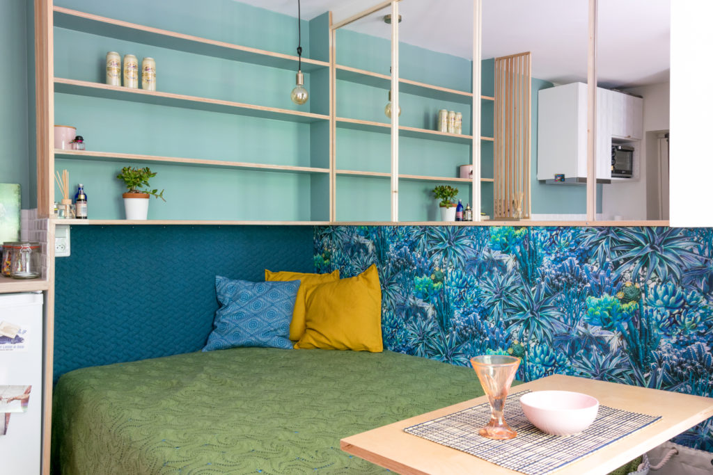 Studio-couleur-miroir-lit-paris-savie