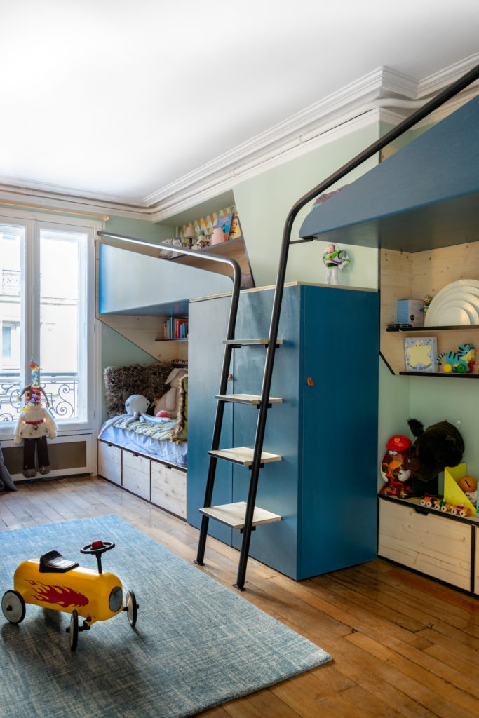 cabane-bleu-enfant-chambre-paris-coco